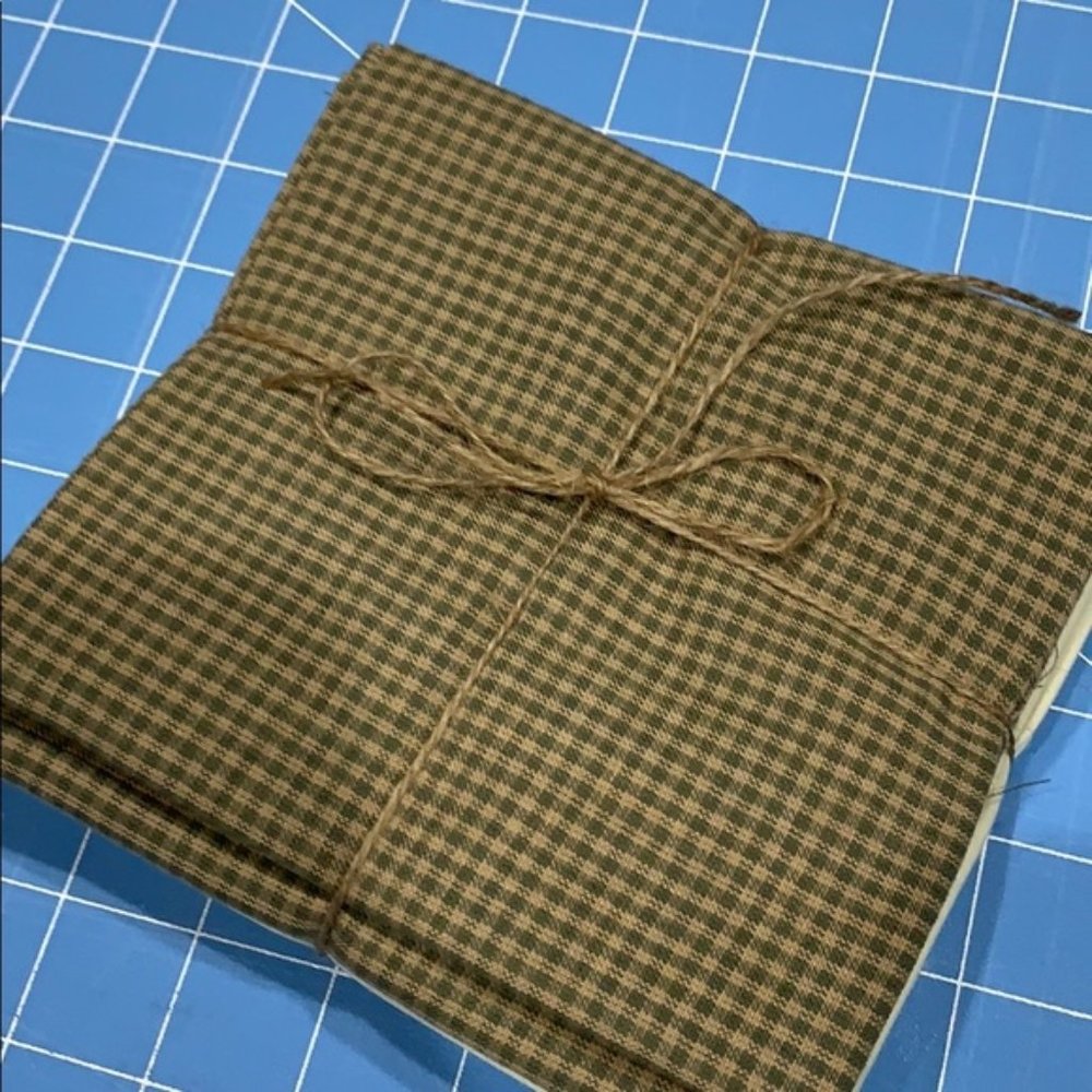 Simply fat quarters basics that quarter bundle six - Picture 3 of 4